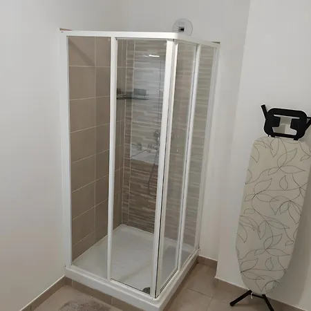 Cosy 2 Pieces Proche Aeroport Apartment Villepinte  Exterior photo